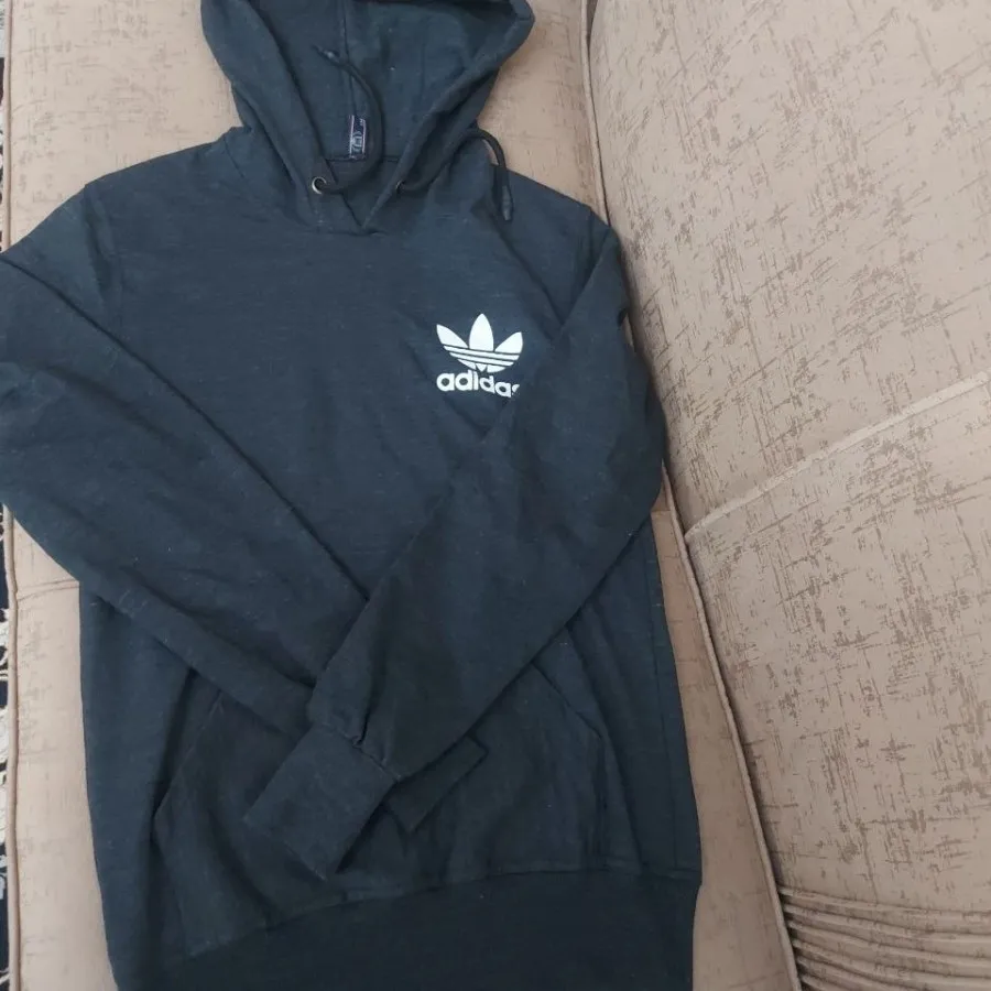 هودی نوجوان