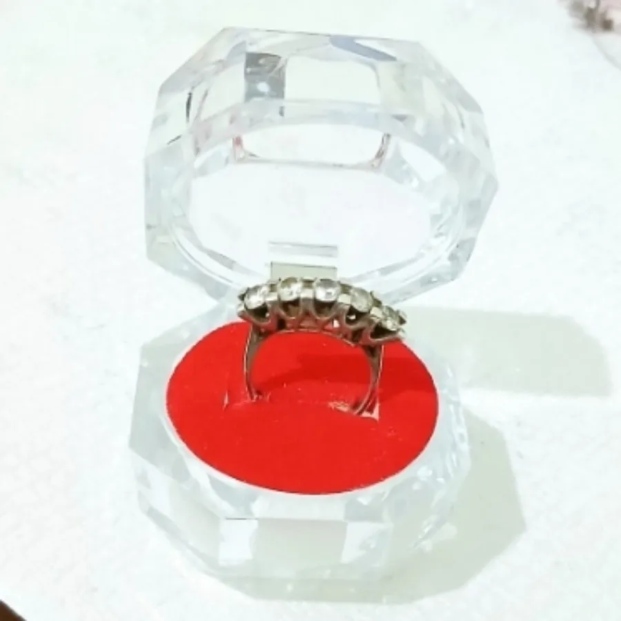 انگشتر نقره ?