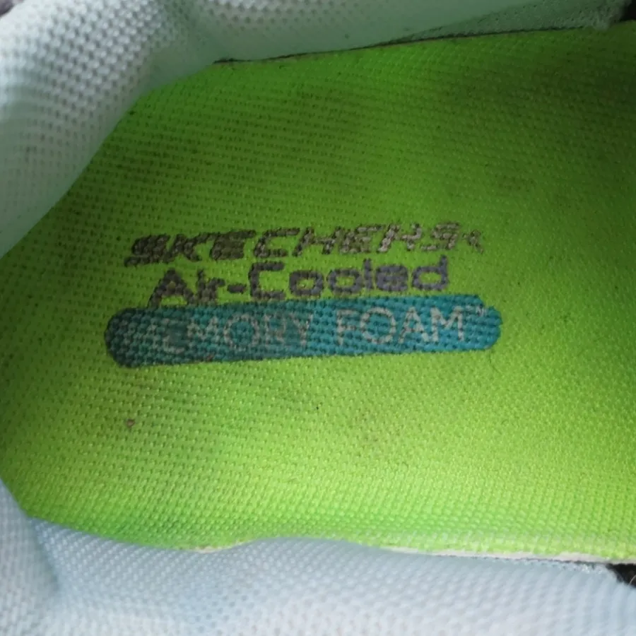 کتونی اسکیچرز 37