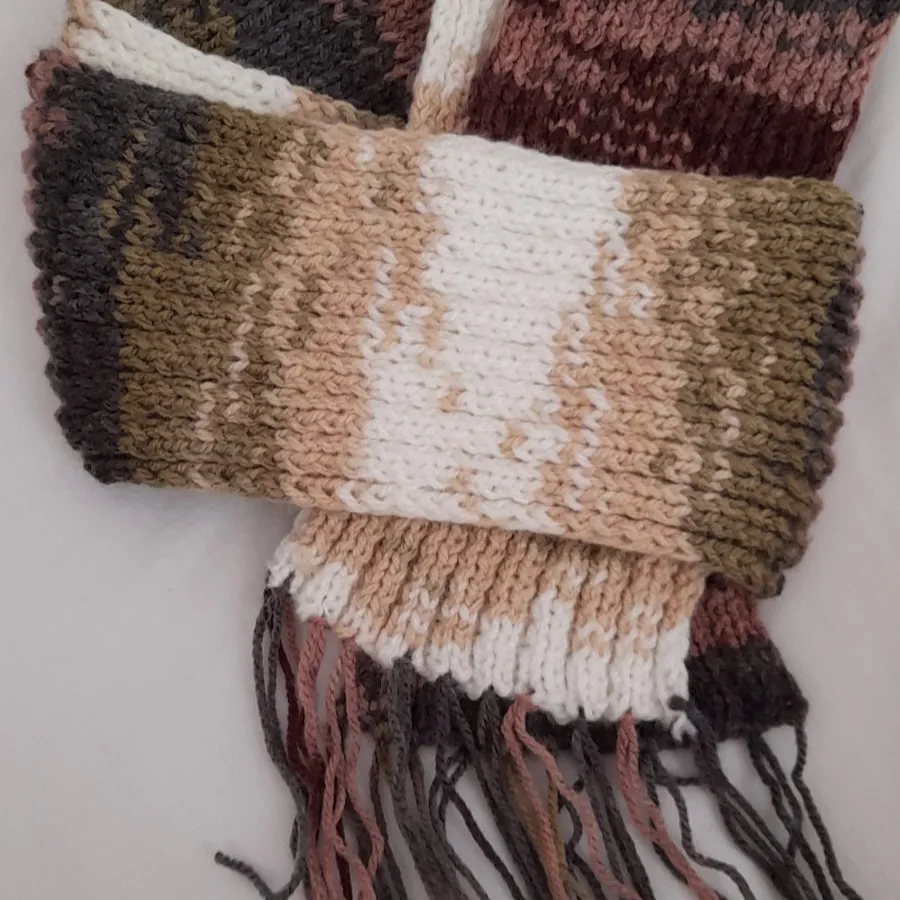 شالگردن اسپرت