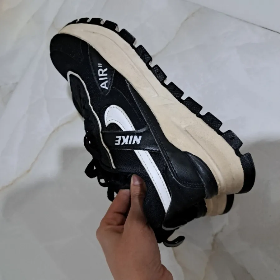 کفش اسپرت نایک