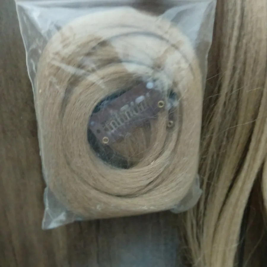 موی مصنوعی طلایی