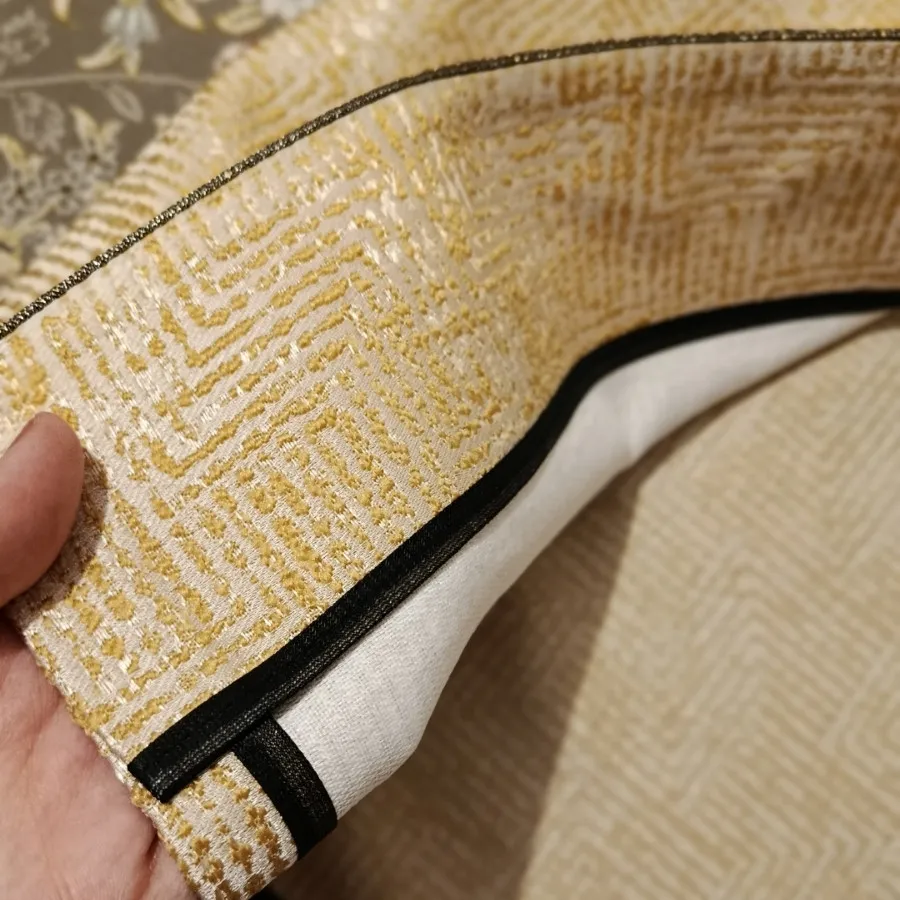 مانتو»ژاکارد هرمس