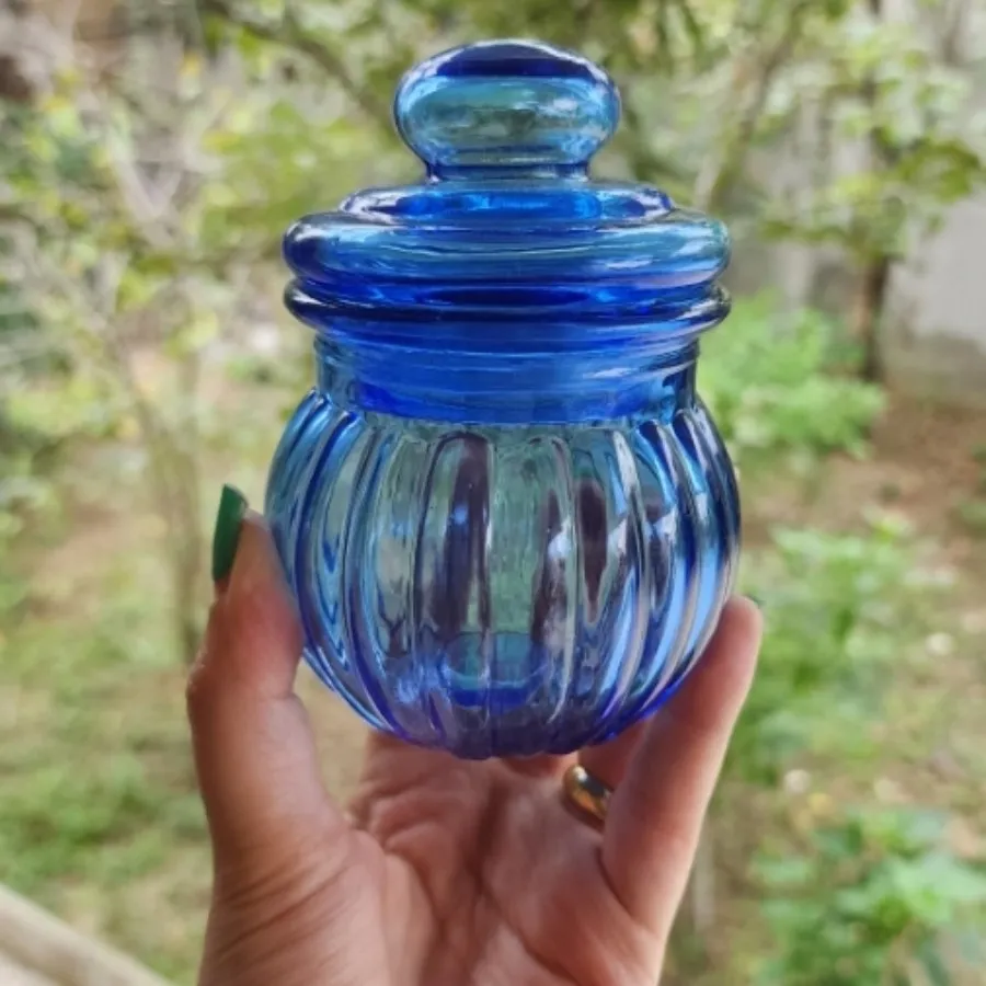 بانکههای لاجوردی