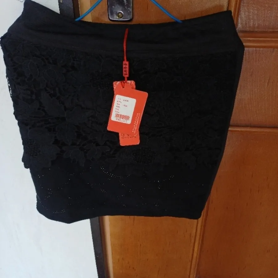 دامن کوتاه مجلسی دخترانه