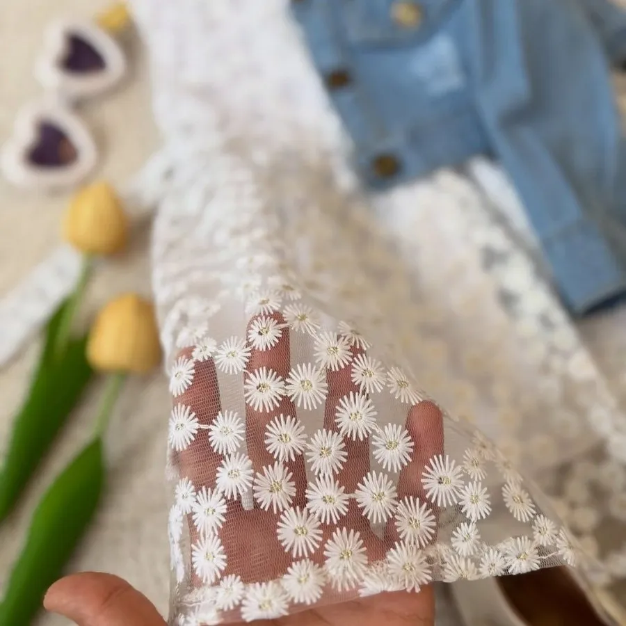 کت و سارافون جین بابونه