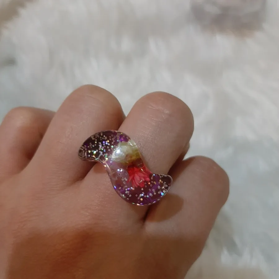 دستبند و انگشتر رزین