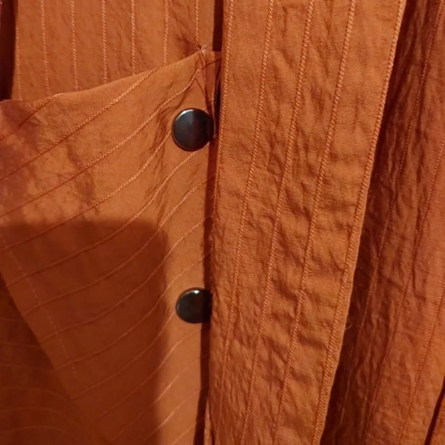 مانتوی زنانه