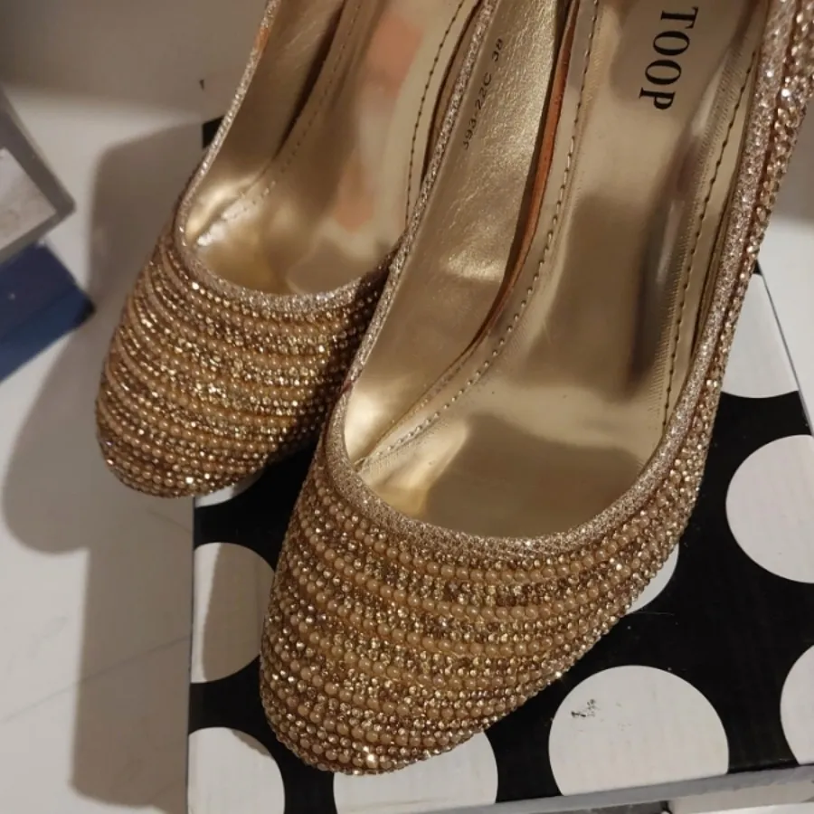 کفش مجلسی نگین دار