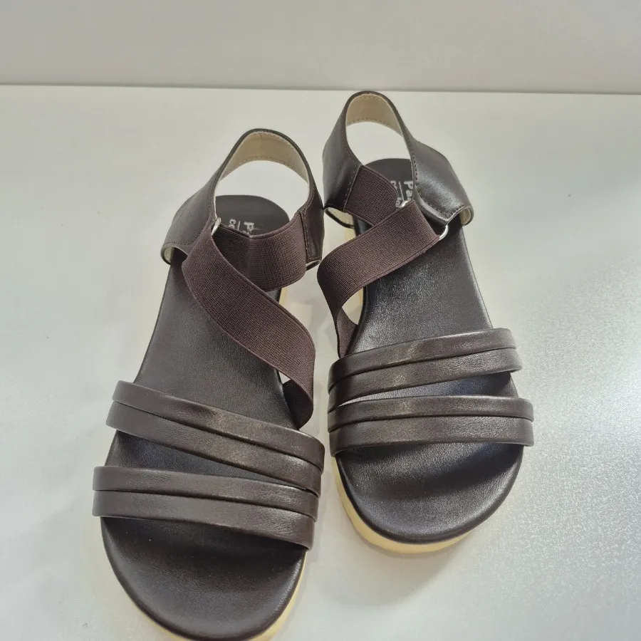 کفش تابستونی