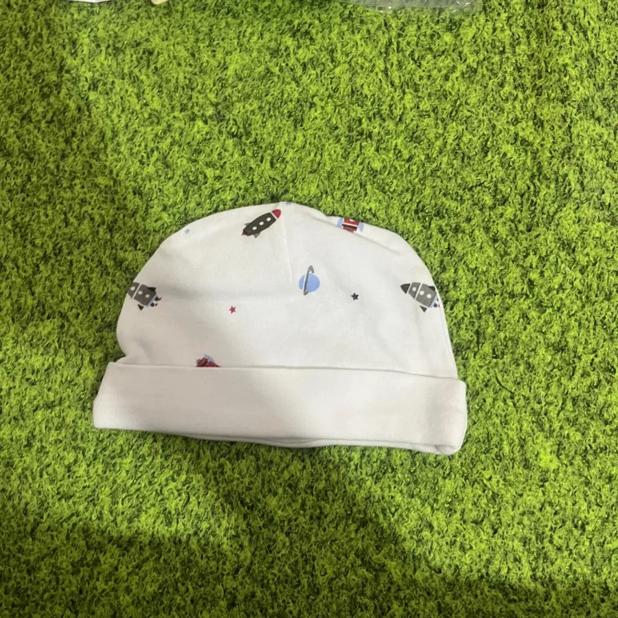 کلاه نوزادی