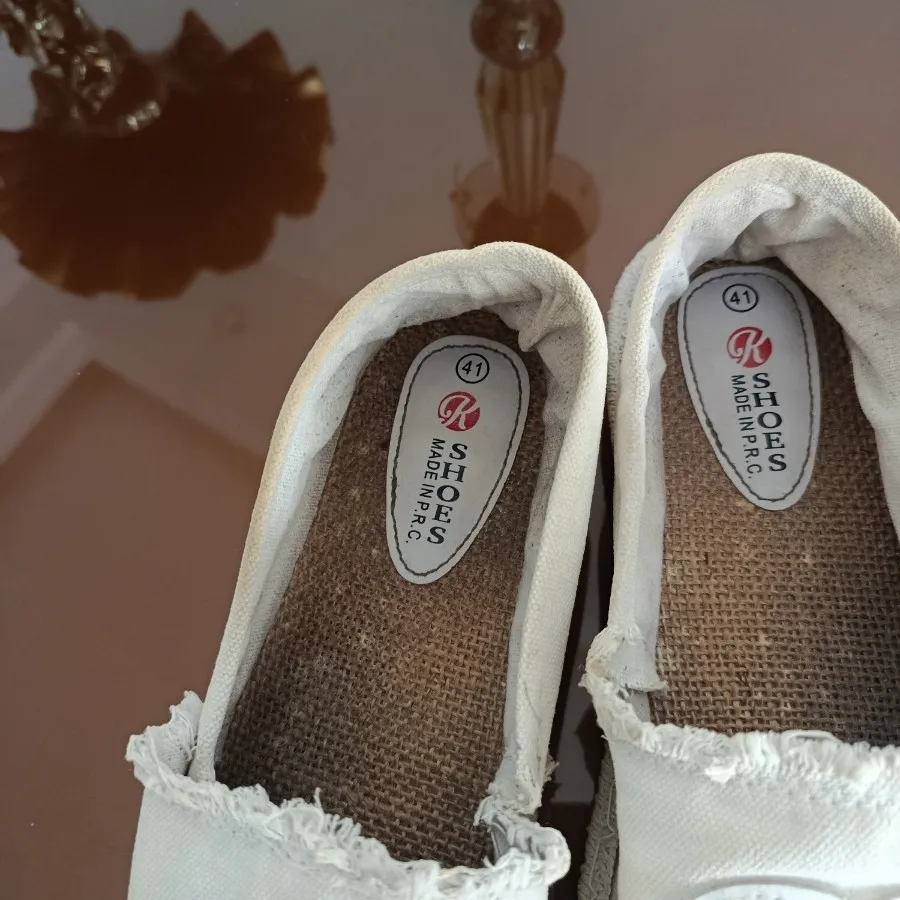 کالج کنفی وارداتی