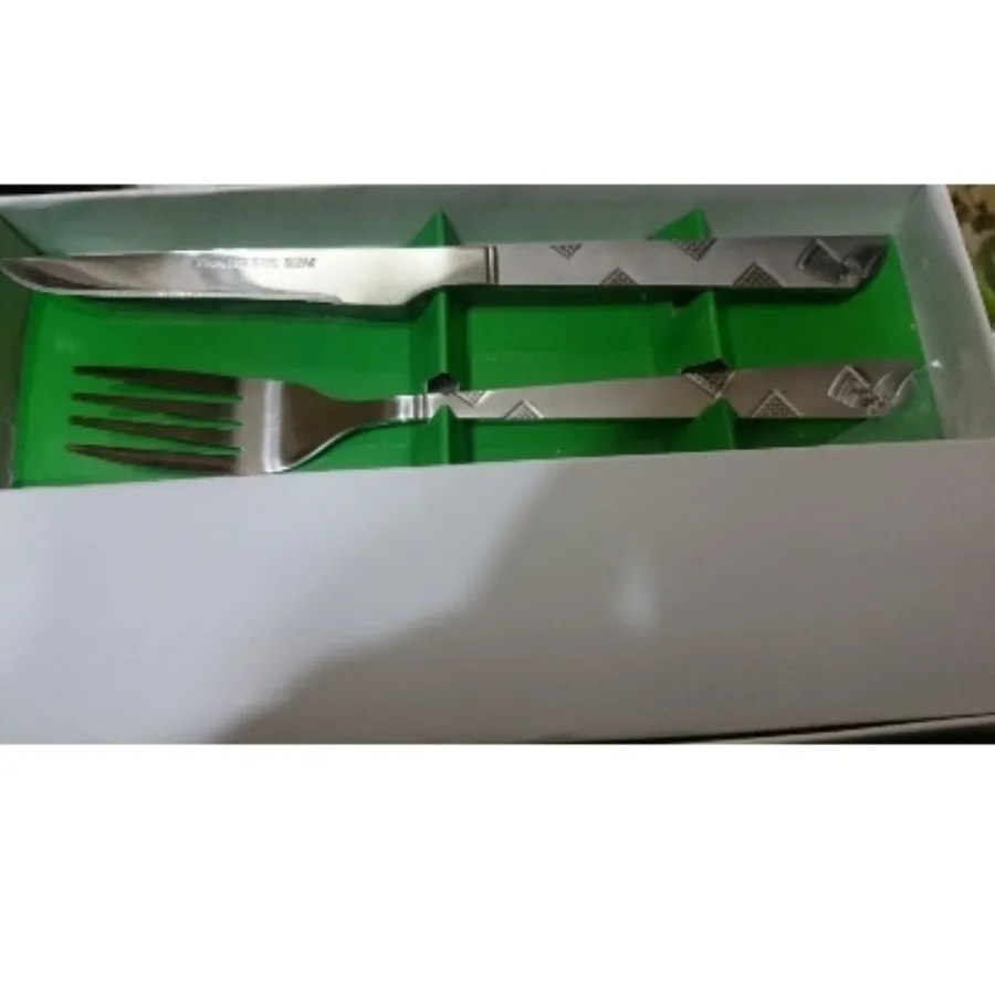 کارد و چنگال استیل