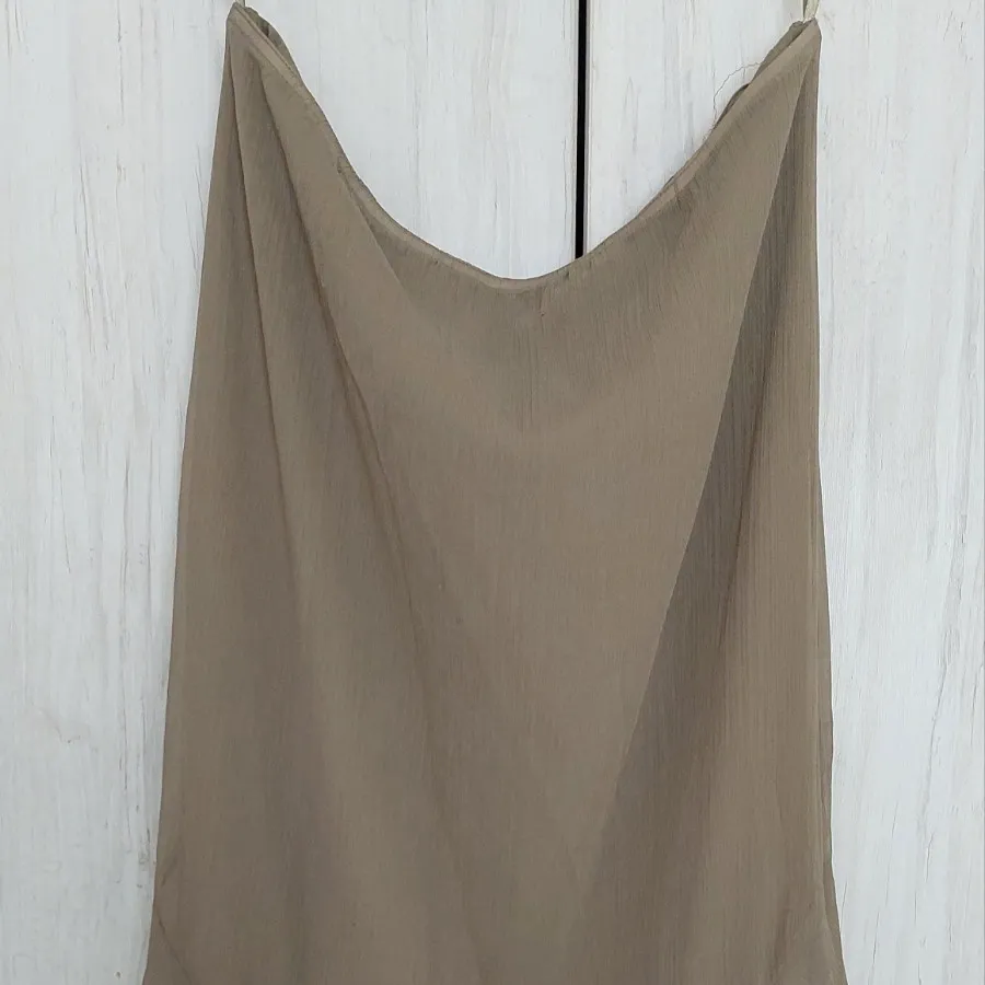 دامن بلند استردار