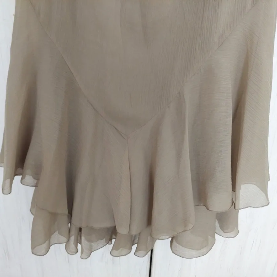 دامن بلند استردار