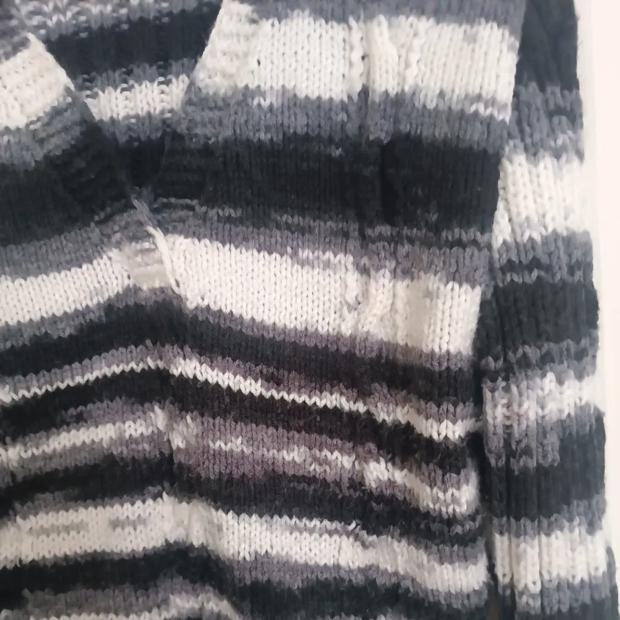 پولیور دستبافت کد 130