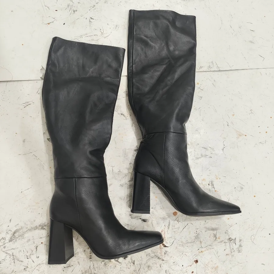 بوت زارا اورجینال