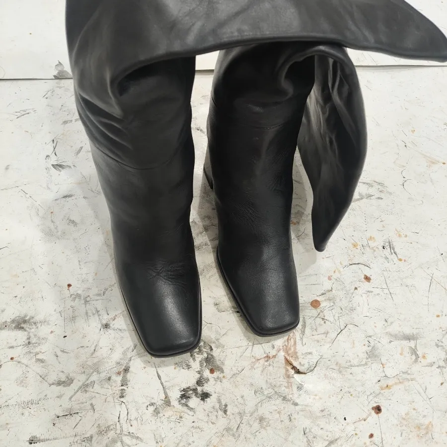 بوت زارا اورجینال