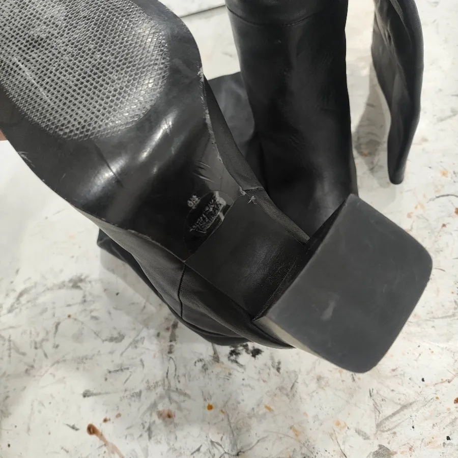 بوت زارا اورجینال