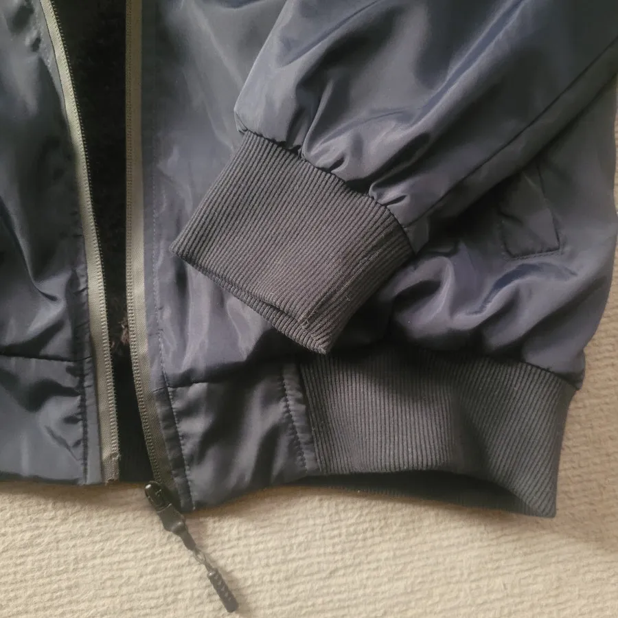 سویشرت داخل کورکی