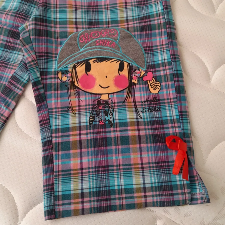 شلوارک زنانه