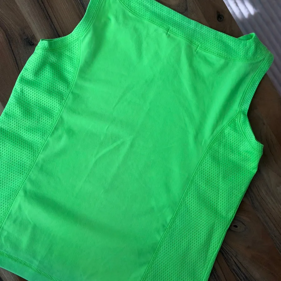 تیشرت ورزشی خارجی