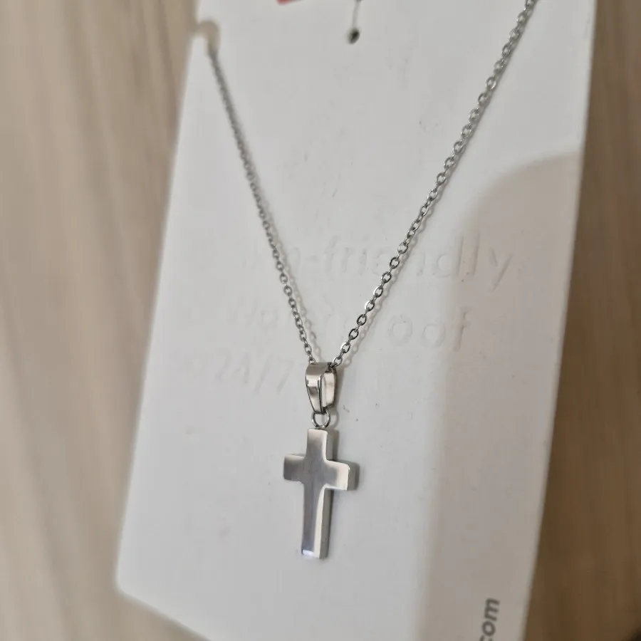 گردنبند صلیب استیل برند