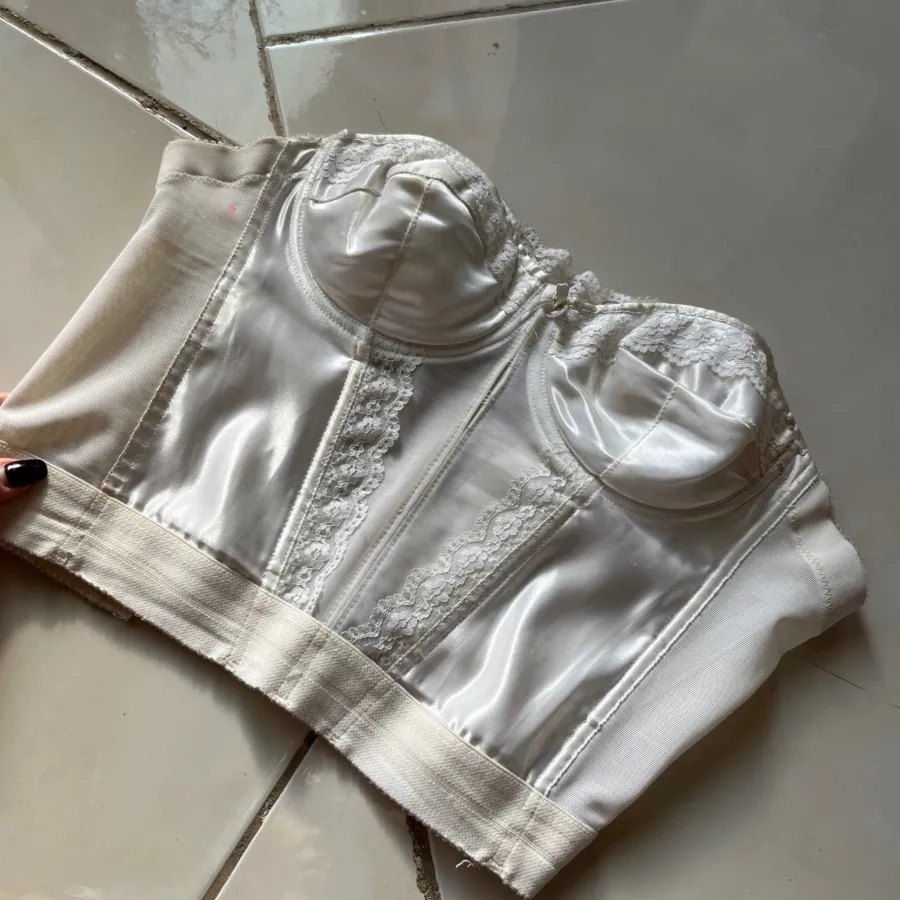 سوتین گن دار