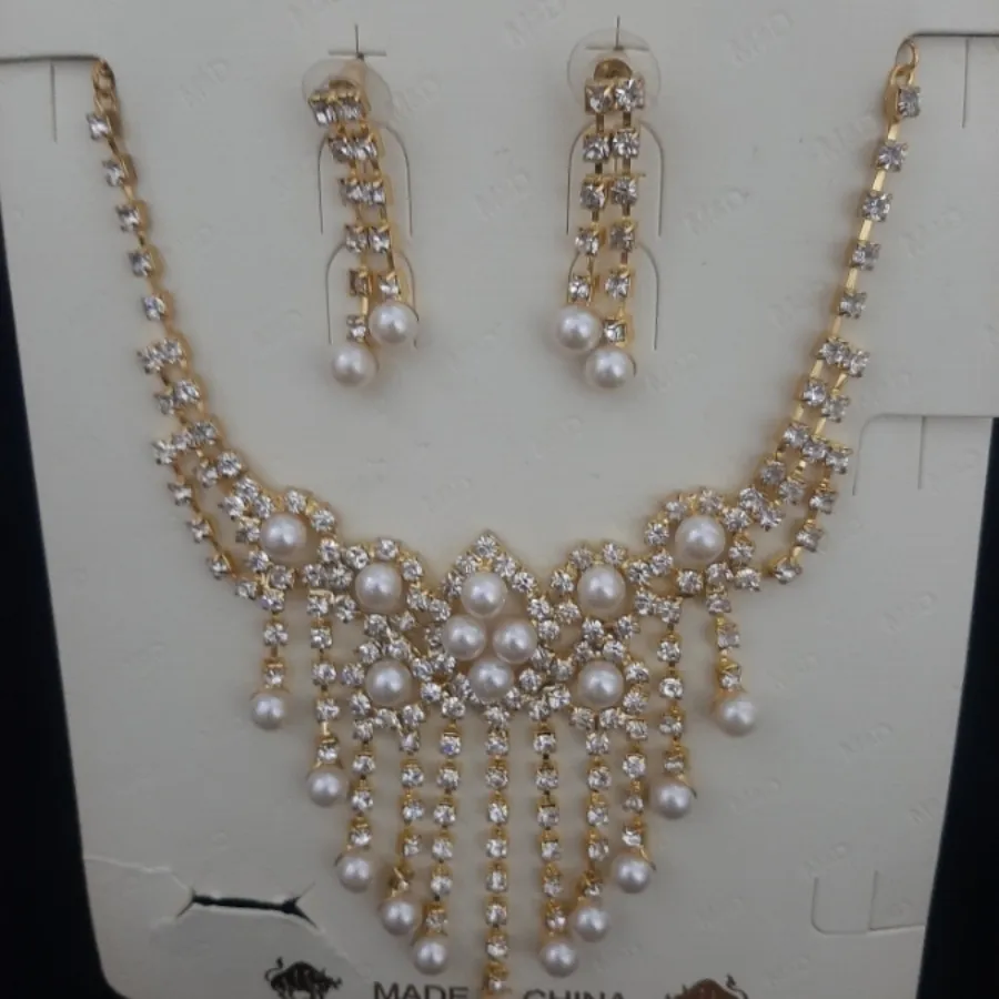 نیم ست مرواریدونگین