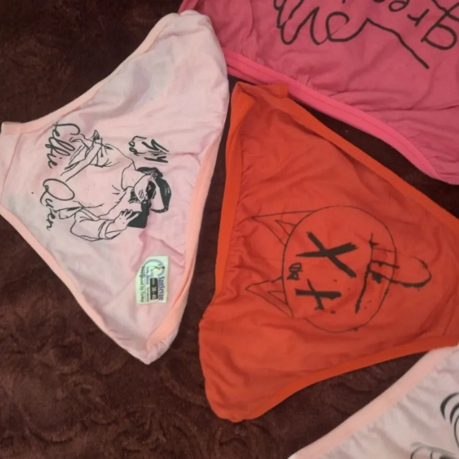 شورت دخترانه