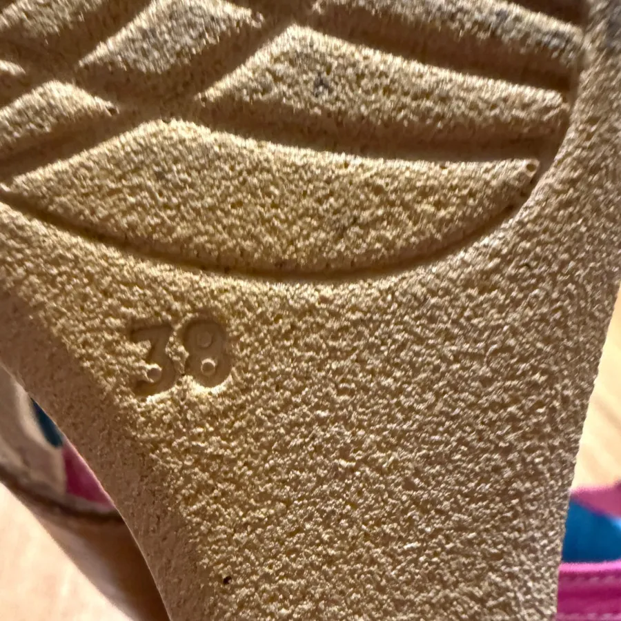 صندل زیبای شیک