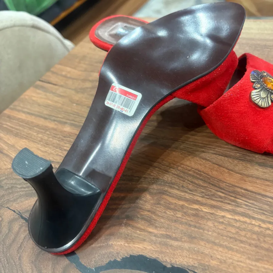 صندل زیبای رو فرشی