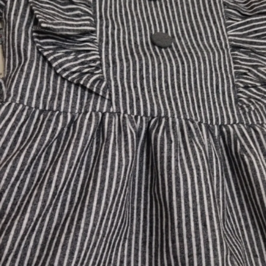 پیراهن دخترانه