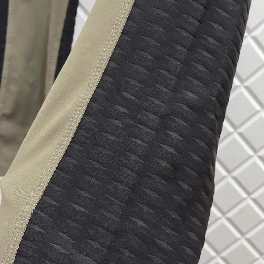 لگ ورزشی اورجینال ریباک