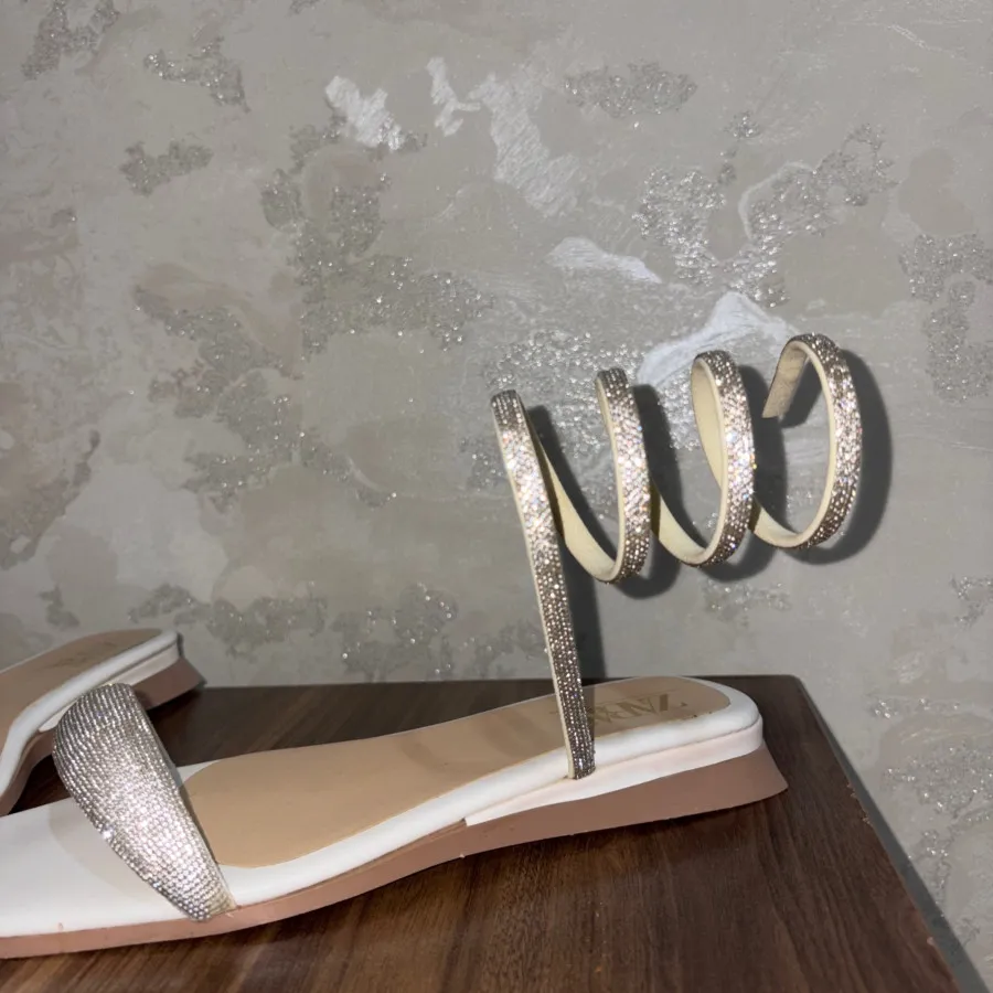 صندل پیچی شاین