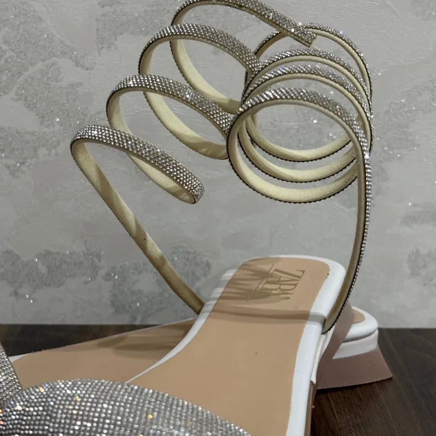 صندل پیچی شاین