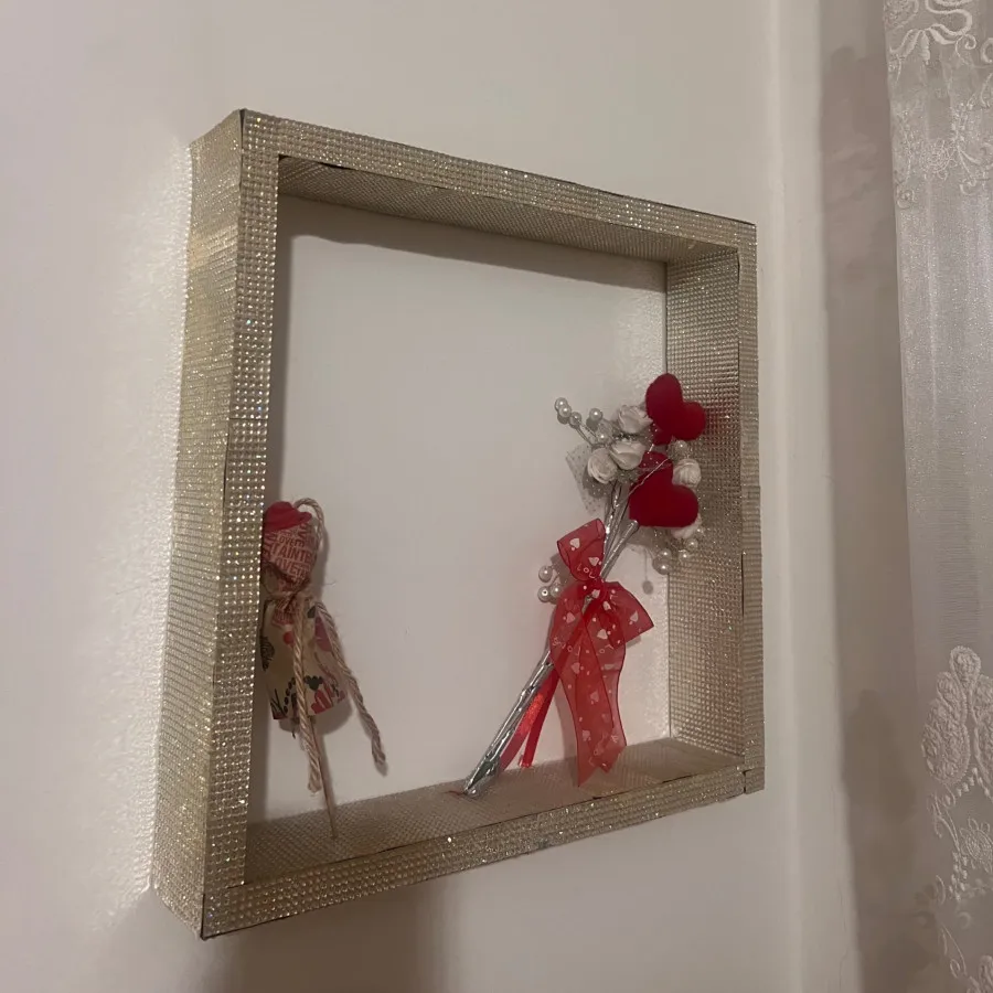 شلف دیواری نگینی