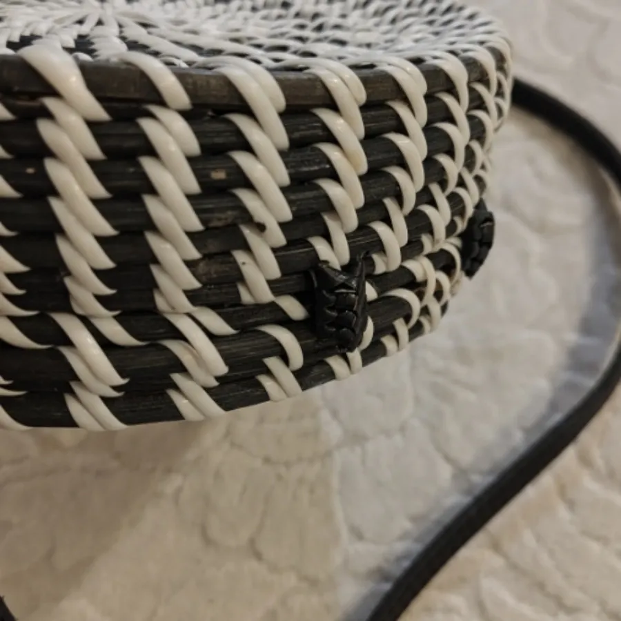 کیف حصیری و چرم