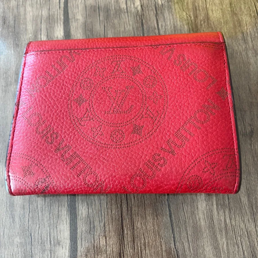 کیف پول لویی ویتون