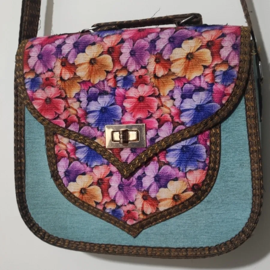 کیف گلدار آبی