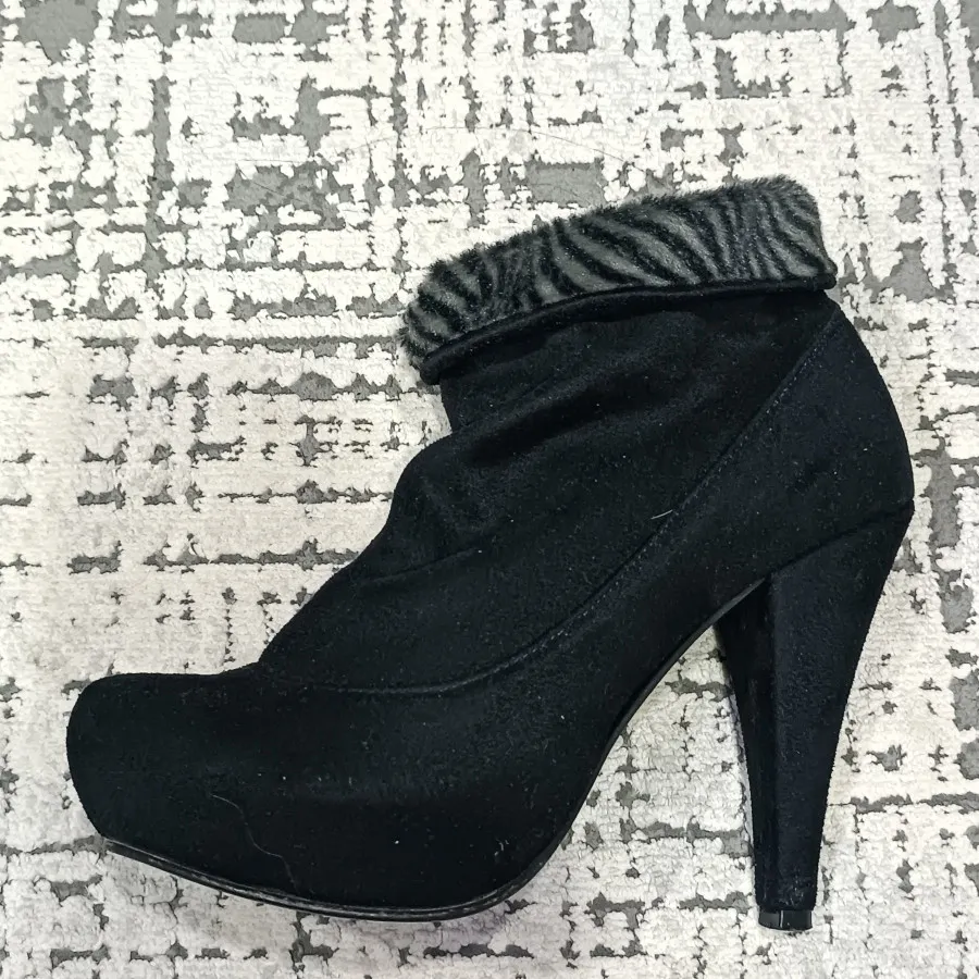 نیم بوت پاشنه دار پاپلی