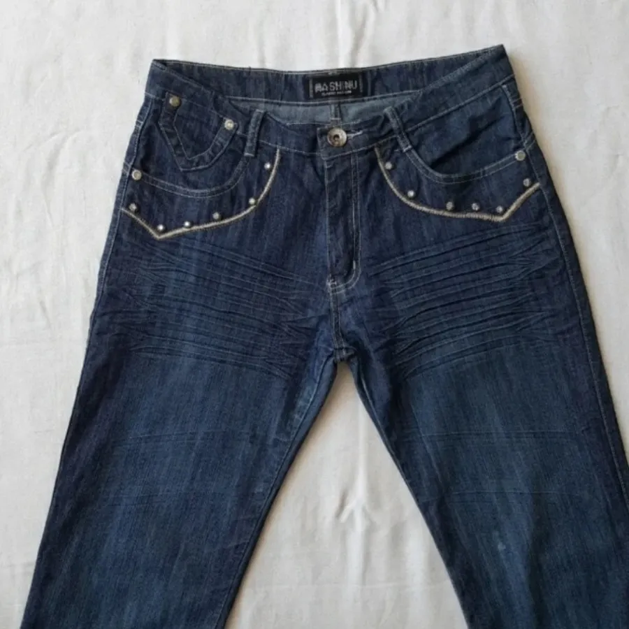 شلوار لی زنانه