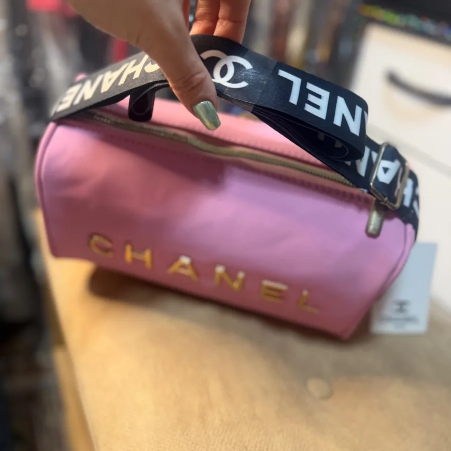 کیف مجلسی صورتی