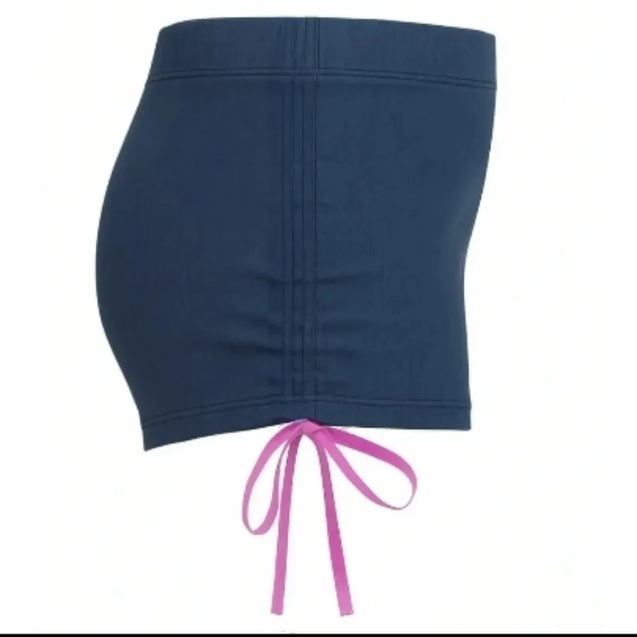 شلوارک زنانه