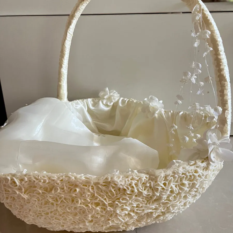 سبد بله برون و تور عقد