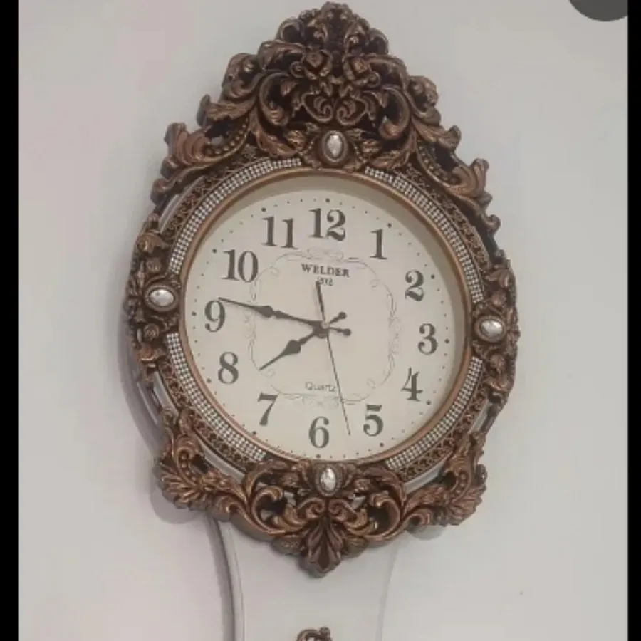 ساعت تاجدار