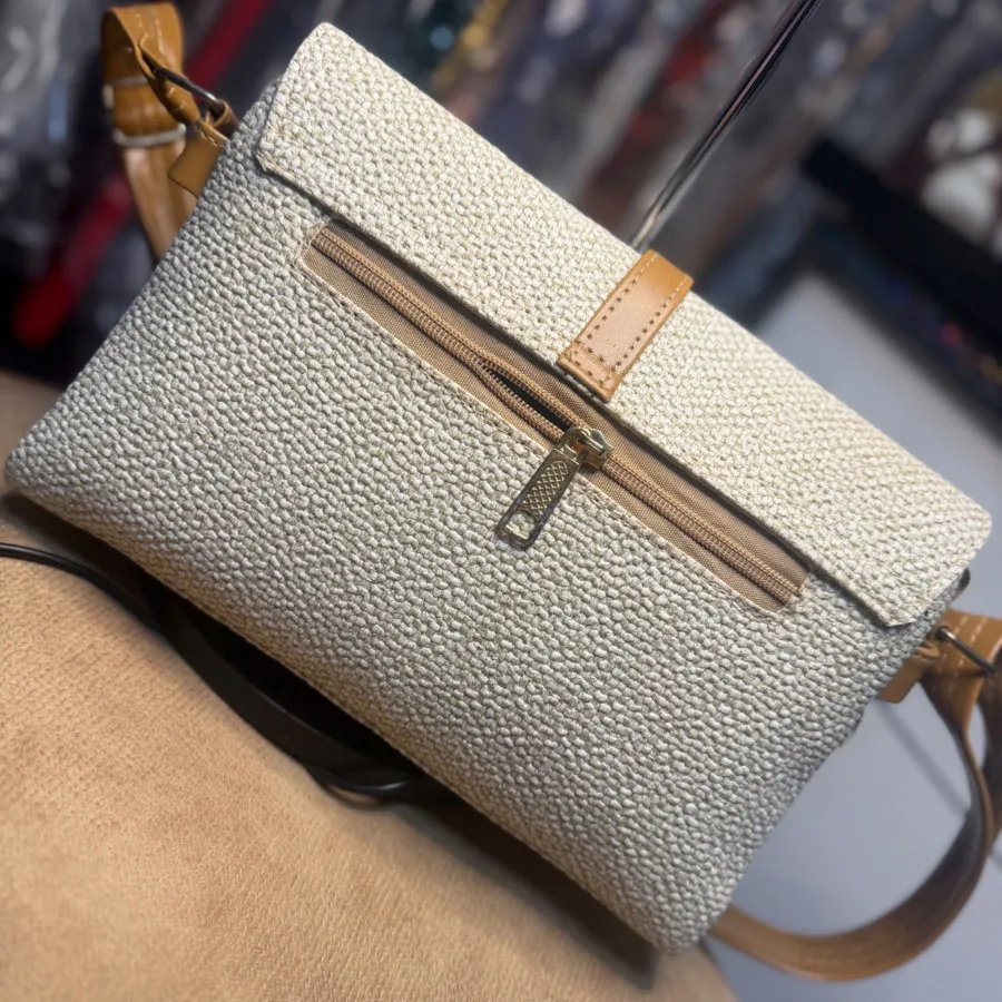 کیف کنفی خارجی