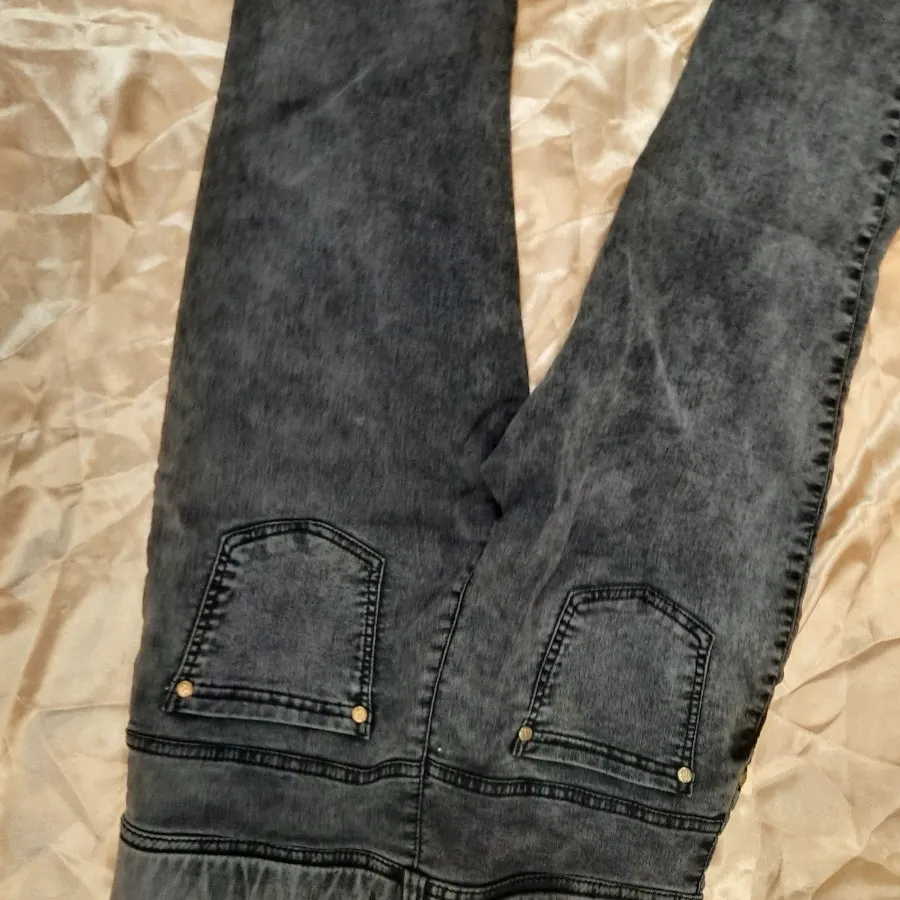 شلوار جین کاغذی کشی زغالی