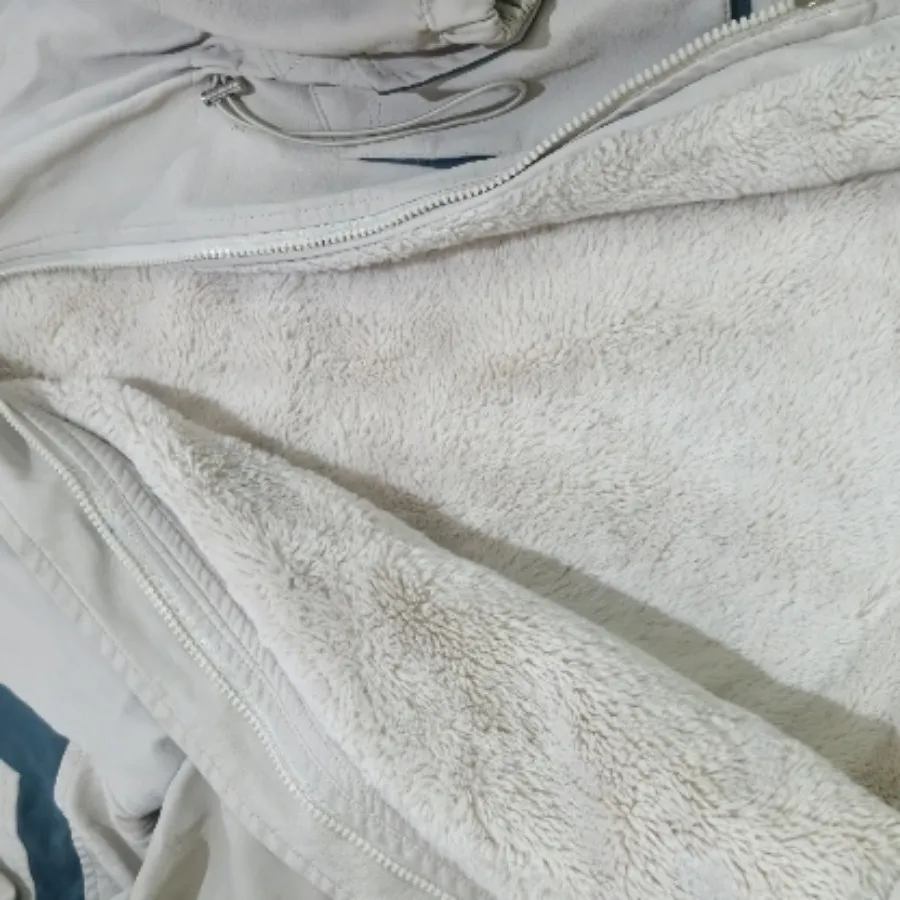 کاپشن چرم