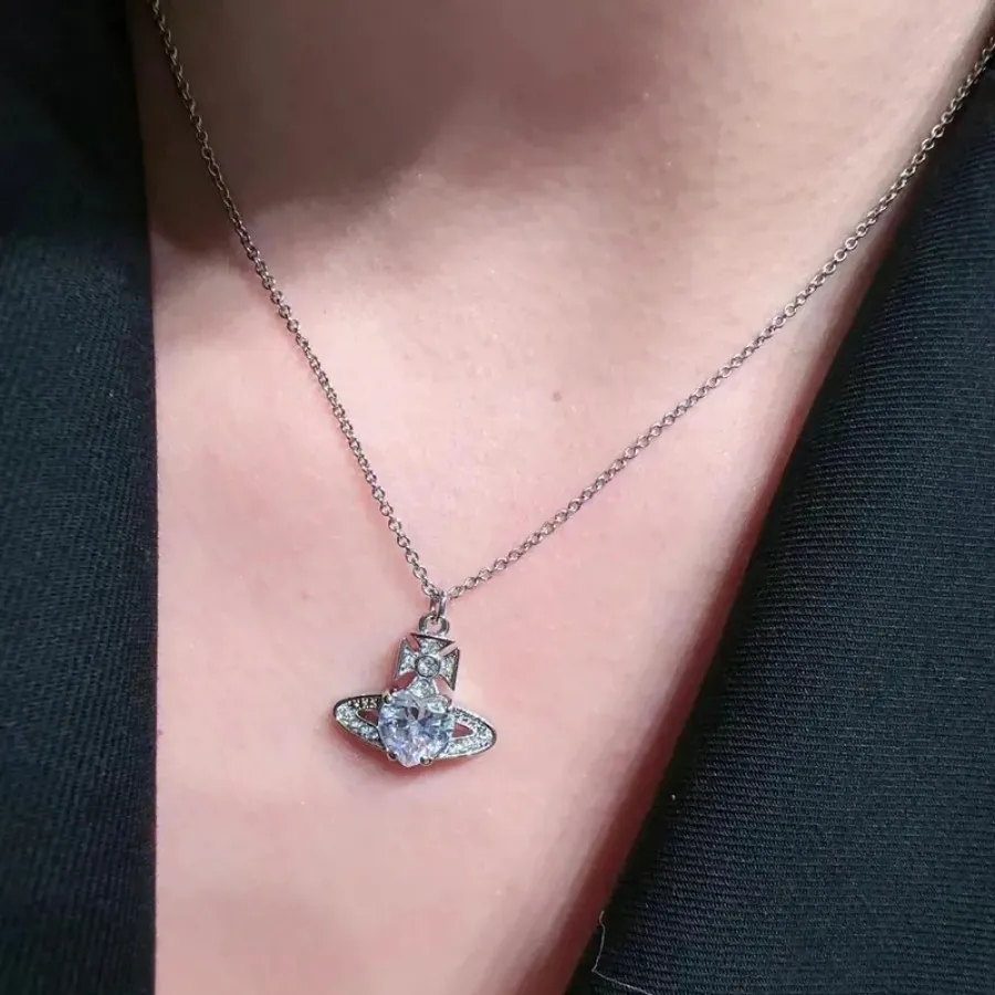 گردنبند برند ویوین